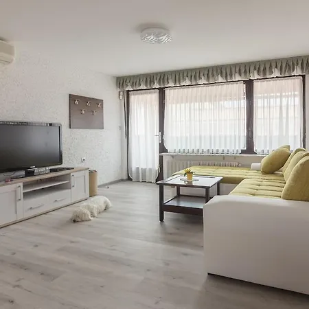 Family Nakiteya * Ljubljana