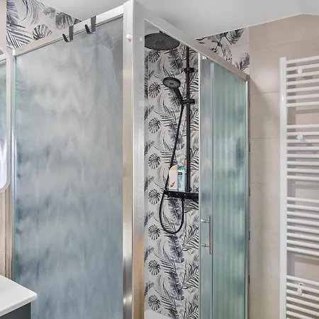 Family Nakiteya Apartment *