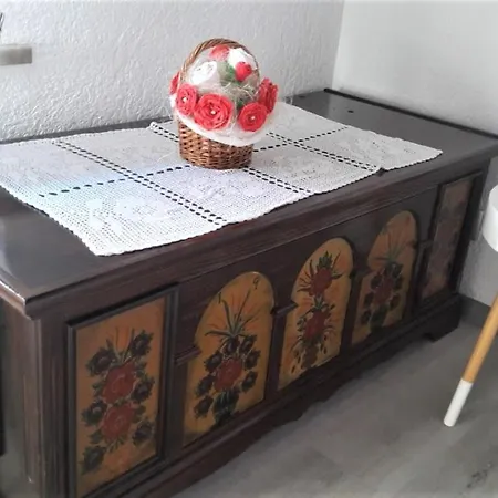 Family Nakiteya Apartment Laibach