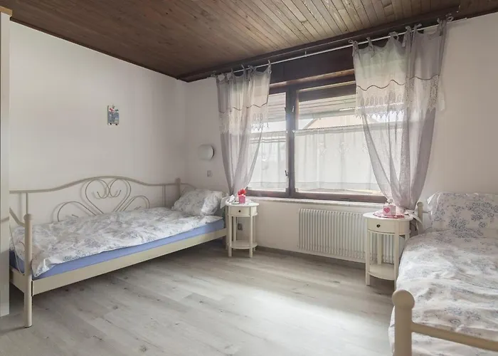 Family Nakiteya * 卢布尔雅那