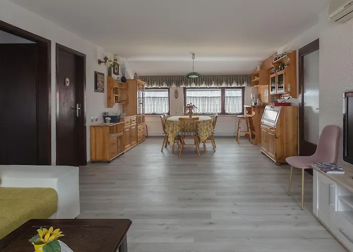 公寓 Family Nakiteya